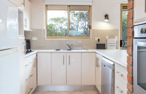 Boomerang Beach Apartment | Oceanside 18 - Pacific Palms Holidays