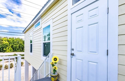 Summerland Key House | Oceanside 24 - Lovely Canal Home On Summerland Key, Dock, Dog Friendly, Close to Key West & Marathon
