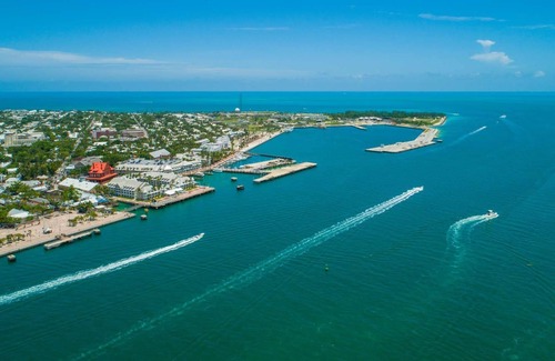 Summerland Key House | Oceanside 24 - Lovely Canal Home On Summerland Key, Dock, Dog Friendly, Close to Key West & Marathon
