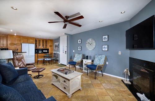 Townsite House | Oceanside Beach Condos