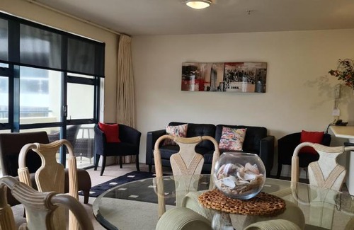 Mount Maunganui Apartment | Oceanside Resort & Twin Towers