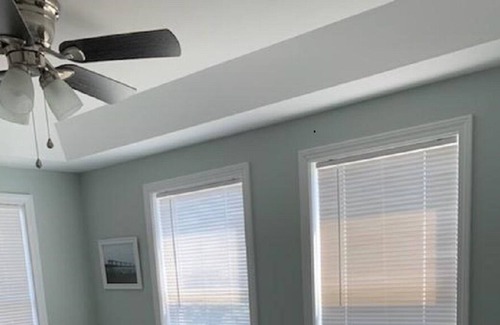 Rodanthe Cottage | Oceanside. Short walk to Ocean/Sound. Includes fishing passes on pier.