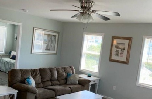 Rodanthe Cottage | Oceanside. Short walk to Ocean/Sound. Includes fishing passes on pier.