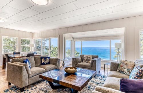 Oceanside House | Oceanside Skies - Main House