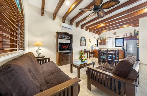 Centro - Supmza 001 Villa | Oceanside Villa "Veracruz" with a/c pool in centro 5 min stroll to beach