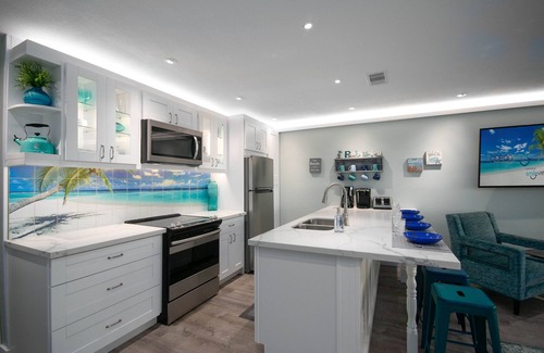 Galveston Condo | OceanSmile 3-Pools Top-Floor-Ocean View clean!