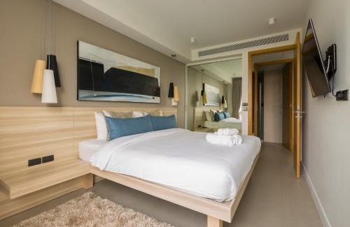 Bang Tao Apartment | Oceanstone by Holy Cow, 2-BR, 90 m2, pool view