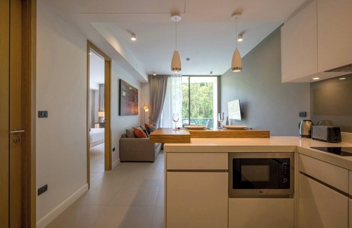Bang Tao Condo | Oceanstone by RESAVA