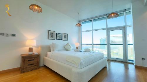 Al Bandar Apartment | Oceanview 2BR Bliss in Al Raha - Pool & Balcony Near Al Raha Beach
