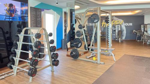Al Bandar Apartment | Oceanview 2BR Bliss in Al Raha - Pool & Balcony Near Al Raha Beach