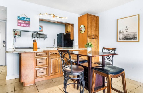 Banana River Estates Condo | Oceanview Condo Next to Cocoa Beach Pier w/Heated Pool, BBQ Grills & Rooftop Access ☀️