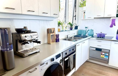 Bellevue Hill Apartment | Oceanview Escape Near Bondi Beach & Bondi Junction