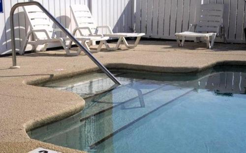 Vilano Beach Hotel | Oceanview Lodge - Saint Augustine