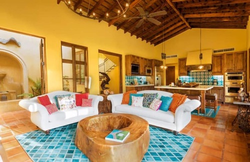 Las Catalinas Villa | Oceanview Spanish Revival Villa, Private Pool, Above the Bay - Casa Pelicano