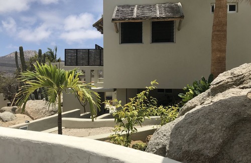 Laguna Hills Apartment | OCEANVIEW STUDIO WITH LAP POOL