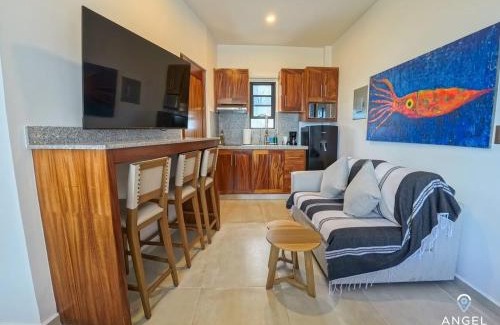 Colina del Sol Apartment | Oceanview Studio Smart TV Pool Beach 5-min Walk