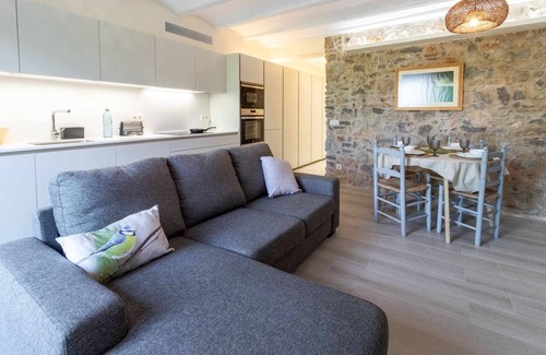 Sobrestany Apartment | Ocells de Montgrí – Rural apartment in the Empordà