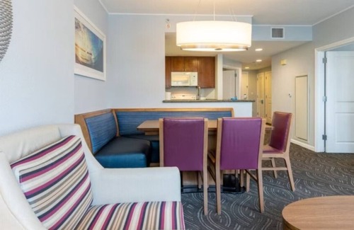 Townsite Resort | Oceonside Pier Resort by Wyndham 2 Bdrm