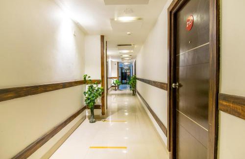 Pulikeshi Nagar Hotel | Octave The Gold Leafs Rooms and Service Apt