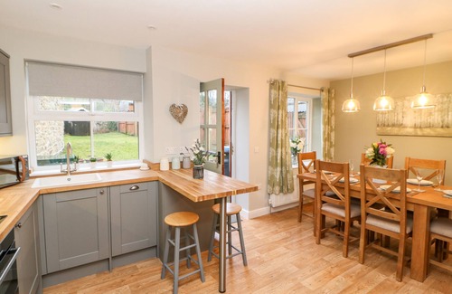 Barnard Castle Cottage | October Cottage