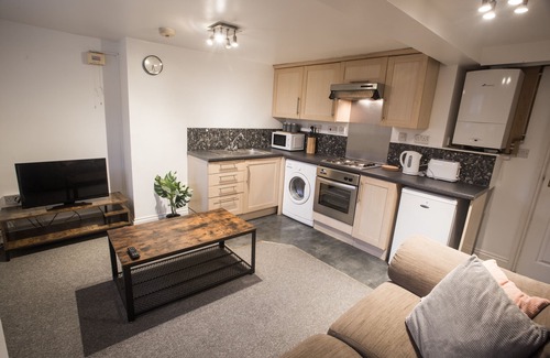 Southville Apartment | October Discount - Long Stay - Contractors