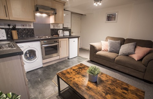 Southville Apartment | October Discount - Long Stay - Contractors