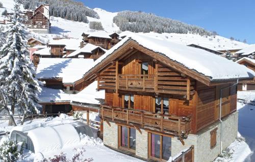 Les Deux Alpes Ski Chalet | Odalys Chalet Le Loup Lodge