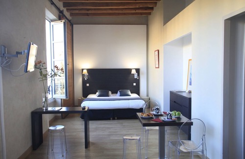 Quartier Administrations Apartment | Odalys City Nîmes Le Cheval Blanc