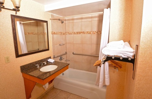 Petoskey Hotel | Odawa Hotel