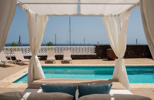 Puerto Calero Villa | ODIN LUXURY VILLA by Buenavilla