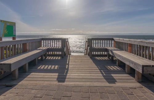 Lincoln Beach House | Odyssea