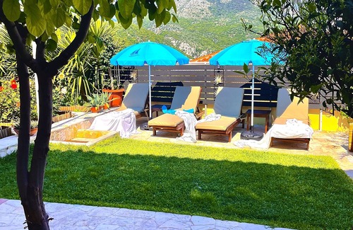 Eleios-Pronnoi Villa | Odysseas ART Villa