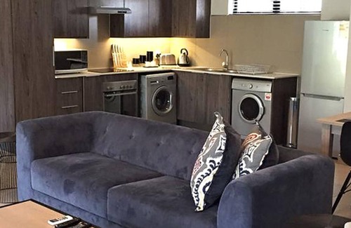 Greater Johannesburg Metropolitan Area Hotel | Odyssey Luxury Apartments