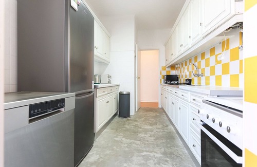 Carcavelos Apartment | Oeiras Balcony by Homing
