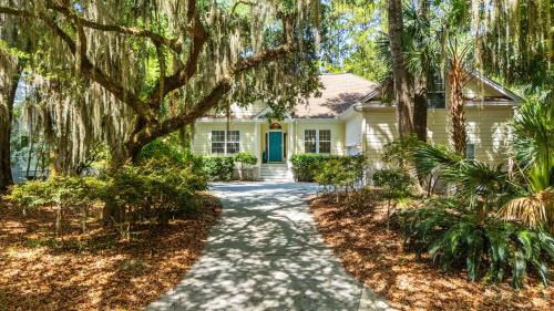 Seabrook Island House | OF2737: 2737 Old Forest Drive