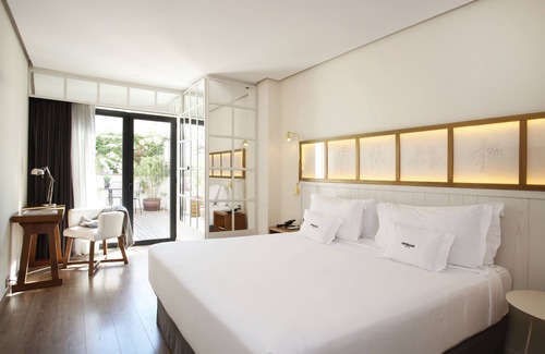 La Nova Esquerra de l'Eixample Hotel | Ofelias Hotel