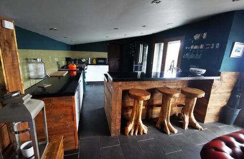 Holmfirth Cottage | Off grid remote cottage secure garden dog friendly