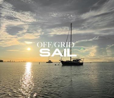 Coconut Grove Boat Rental | OFF GRID Sail