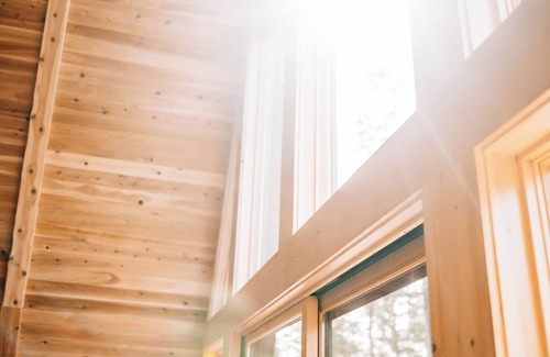 North Jay Cabin | Off-Grid w/Wood Fired Hot Tub - Modern and Cozy - 4 Kayaks Included - 90 Acres