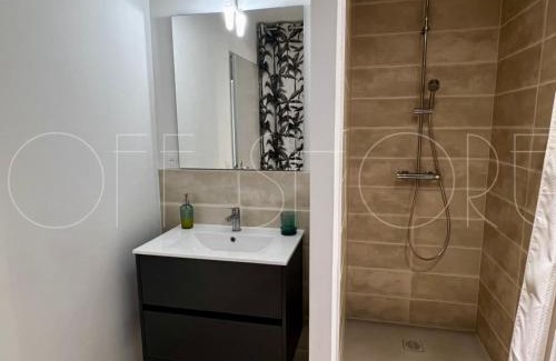 Le Porge Apartment | Off Shore