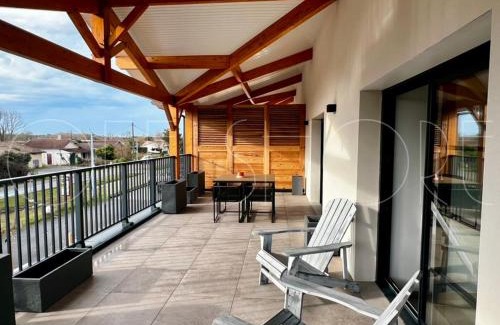 Le Porge Apartment | Off Shore
