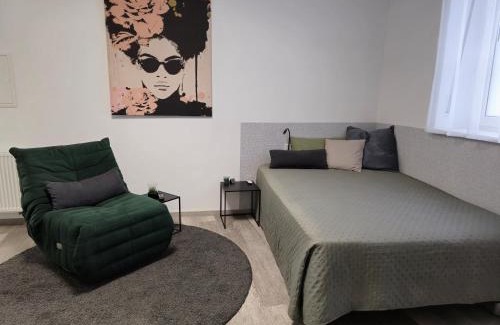 Ramstein-Miesenbach Apartment | Offbase Lodging No7