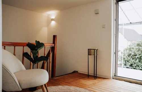 Ramstein-Miesenbach House | Offenes Stilvolles Stadthaus