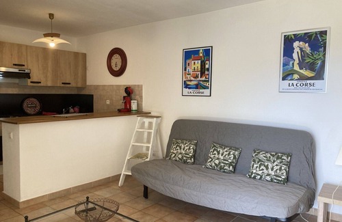Santa-Reparata-di-Balagna Apartment | Offre Dernières Minutes T2 Clim vue mer et 5mns à Pied du Centre et des Plages