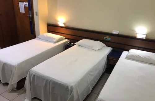 West Sector Hotel | Oft Plaza Oeste Hotel
