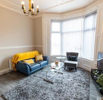 Sunderland Apartment | OG Stays- 4bedroom house, sleeps 8, Near Nissan & Stadium of light