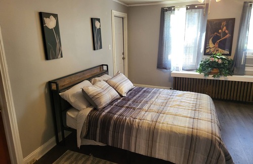 Trenton Apartment | Ogar's Spot: Your Urban Retreat