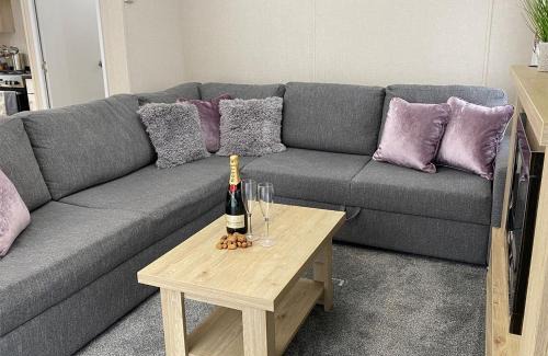 Bethesda Resort | Ogwen Bank Caravan And Lodge Park