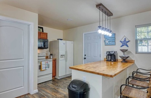 Aransas Pass Cottage | Oh Buoy! It's vacation time!