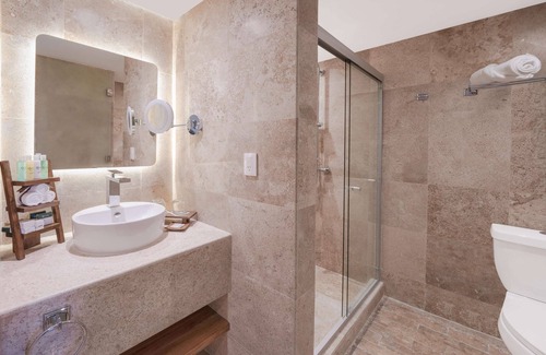Avenida Tulum Hotel | Oh! Cancun The Urban Oasis & Beach Club